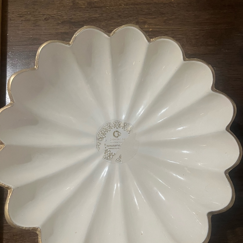 Gold and Cream Scalloped Decorative Bowl